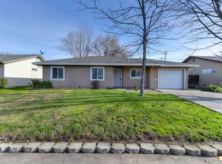 7116 Delhaven Way, North Highlands, CA