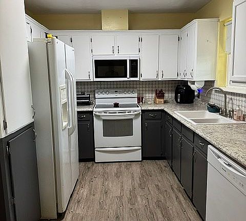 4th image of 283 John Rd