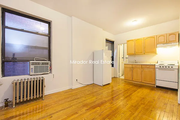 Rented by Mirador Real Estate | media 17