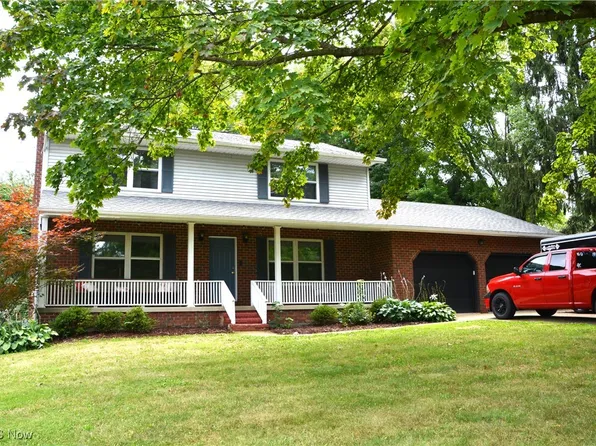 3048 Skyline Dr, Clinton, OH 44216