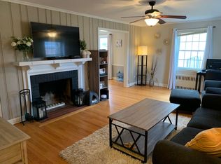 1063 Farmington Ave FLOOR 1, West Hartford, CT 06107