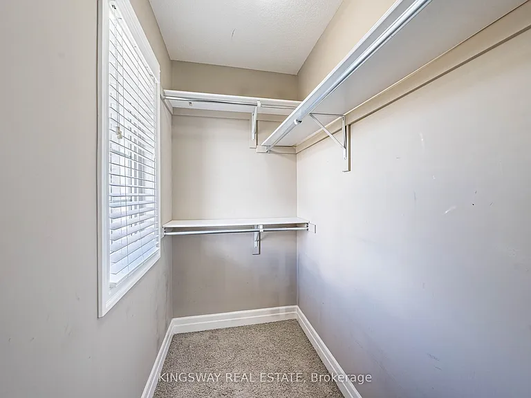275 Old Huron Rd E #15 — Photo 38