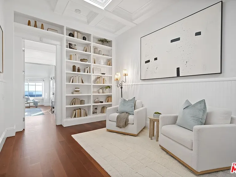 7335 Birdview Ave — Photo 49