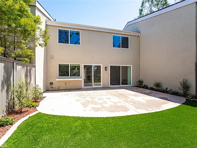 19751 Oceanaire Cir — Photo 28
