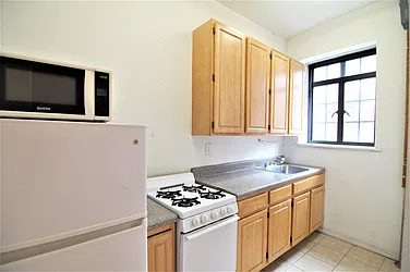 Rented by Best Apartments North Inc