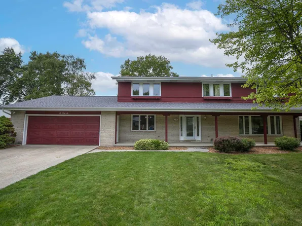 636 Stoneham Rd, Saginaw, MI 48638