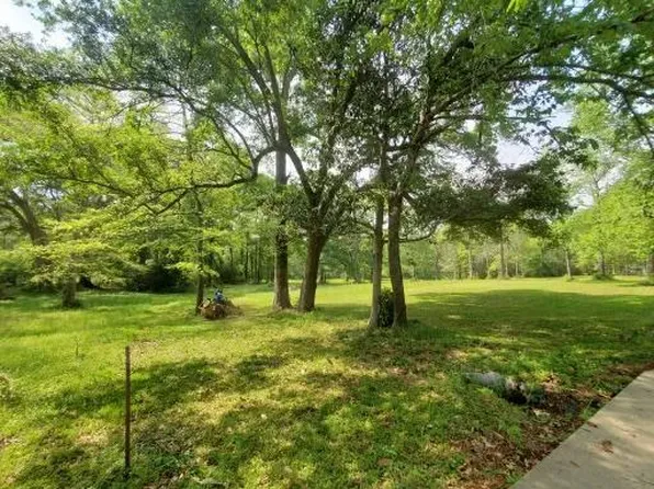 17338 Hunt Rd, Covington, LA 70435