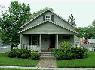 131 E 7th St, Perrysburg, OH