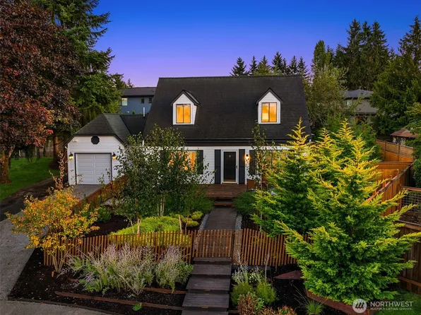 8423 NE 131st Place, Kirkland, WA 98034