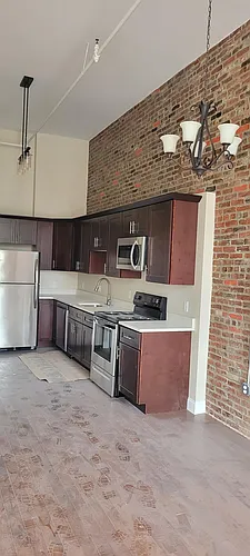 Floor plan 301