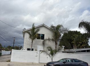 19311 W Strathern St, Reseda, CA 91335