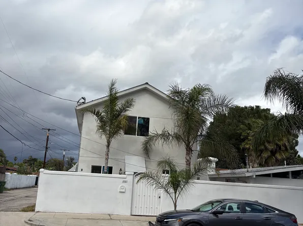 19311 W Strathern St, Reseda, CA 91335