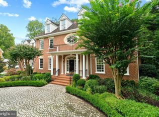 909 Whann Ave, Mclean, VA 22101