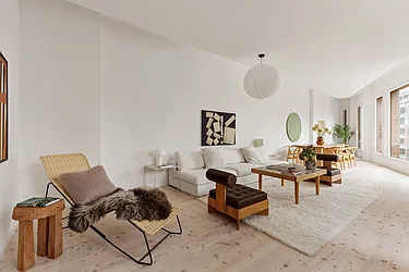 1 Avenue of the Americas, #5N