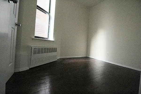 Rented by Luxor Homes & Investment Realty | media 23