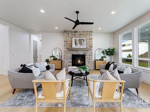 2nd image of 13475 N Tierra Linda Way