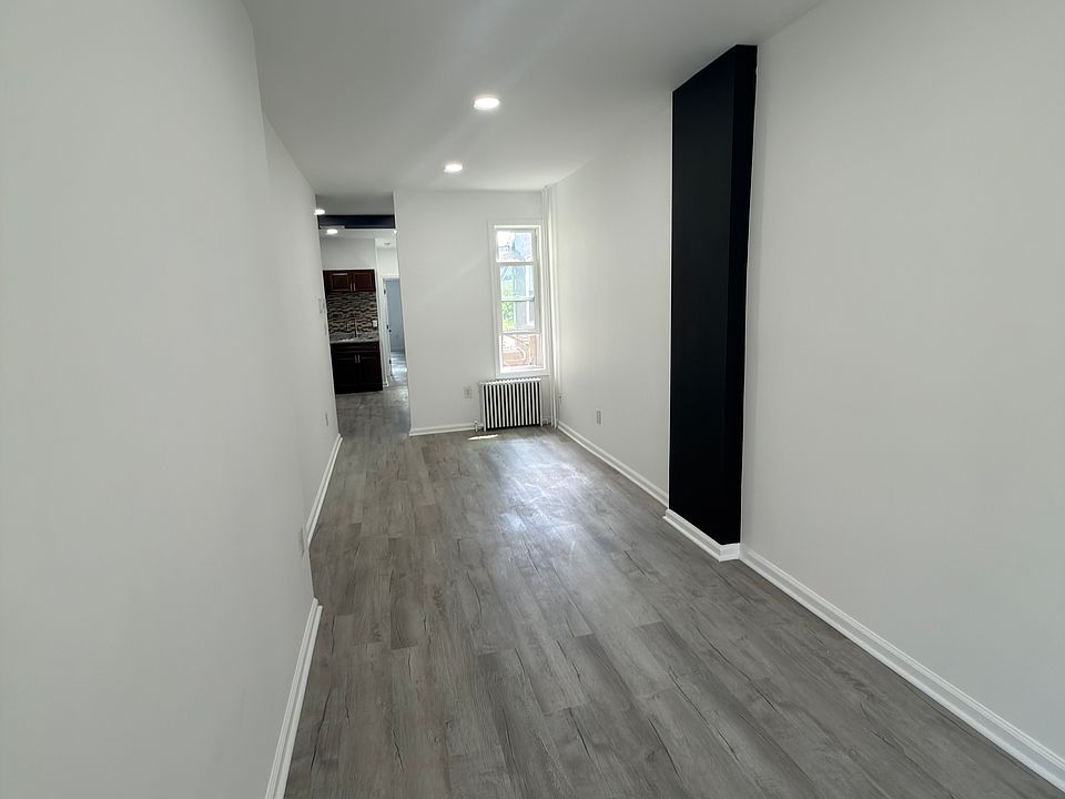 1st image of 1745 Rose St APT 1