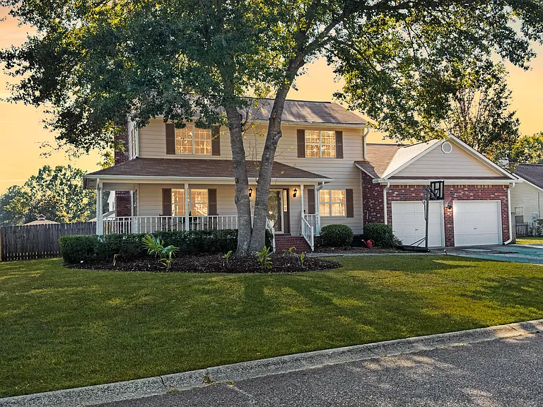 7900 Elderberry Cir — Photo 52