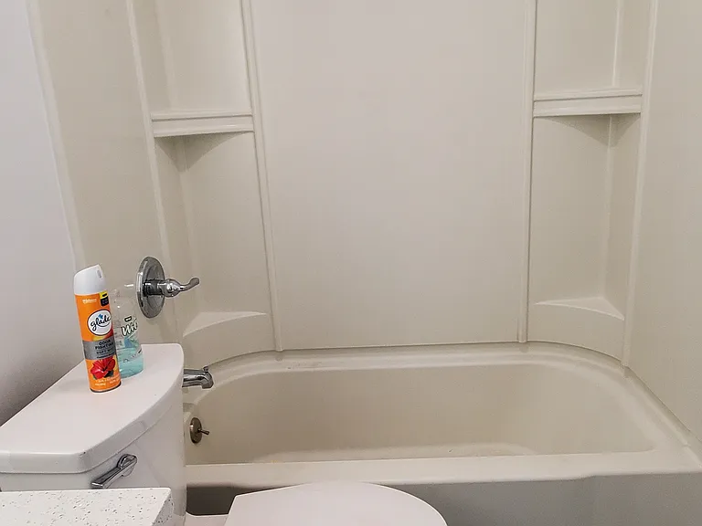 199 Alex St #1 — Photo 2