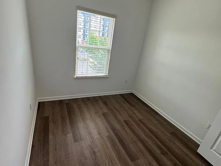 19501 Vaughn Landing Dr — Photo 24