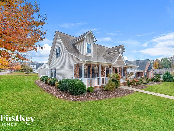 2nd image of 5819 Willowdale Dr