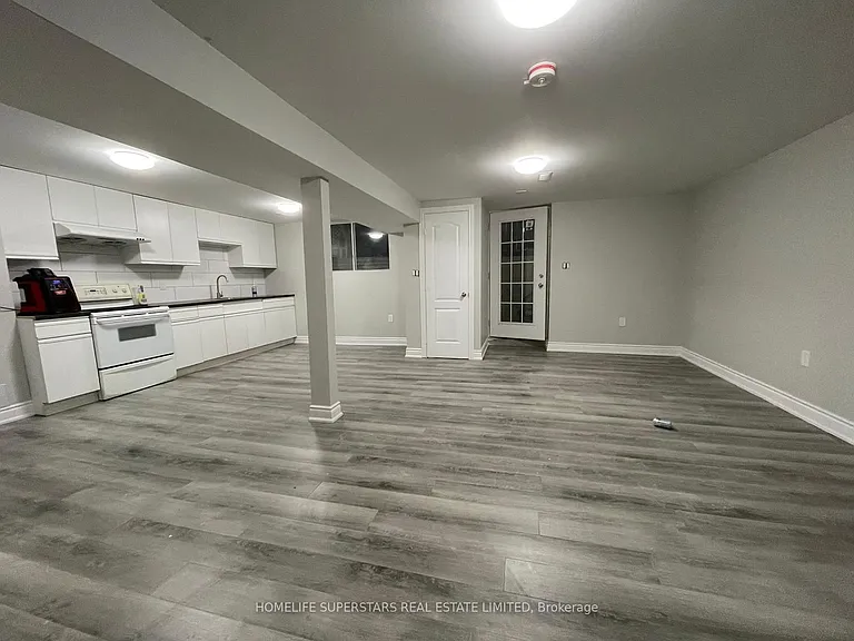 43 Oldfield Dr — Photo 15