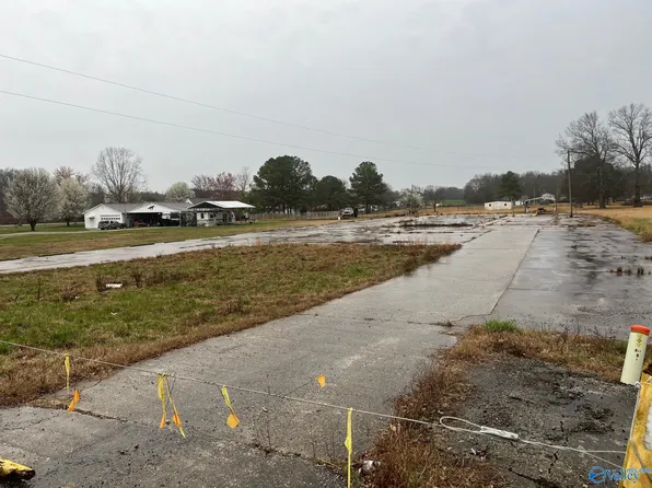 22333 Sandlin Rd, Elkmont, AL 35620