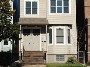 1314 W Addison St APT 1R, Chicago, IL 60613