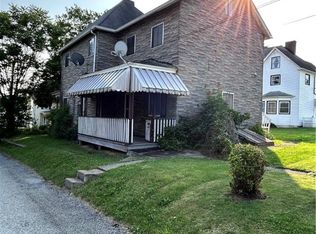 431 Washington Ave, Leechburg, PA