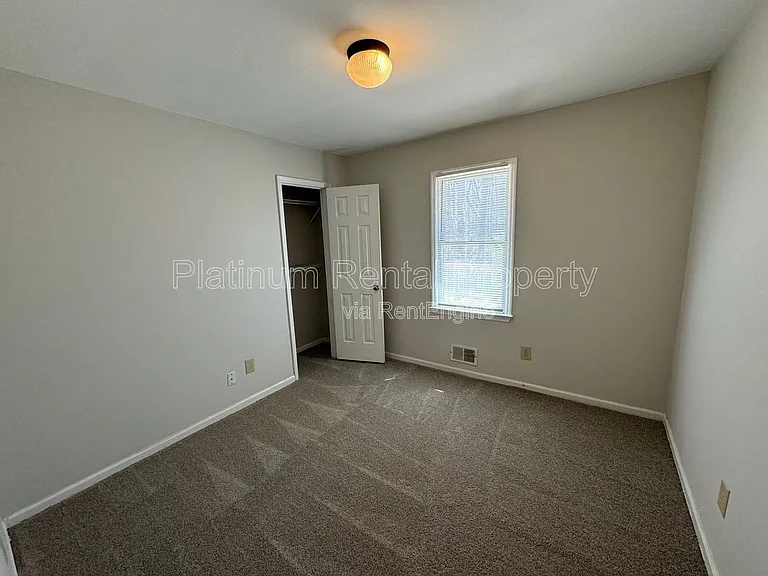 40 Briarwood Ct — Photo 18
