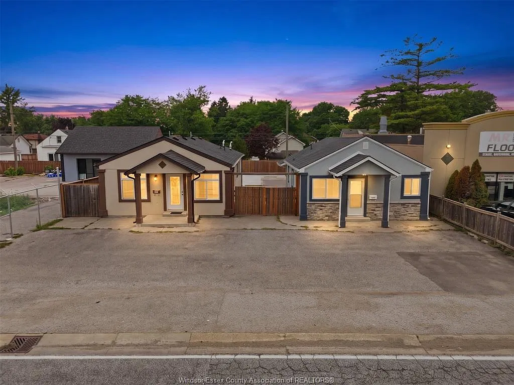 3 bed, $2,300 — Photo 2