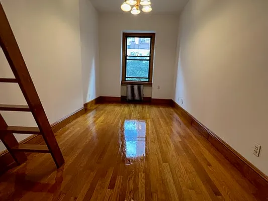 Rented by Compass | media 3
