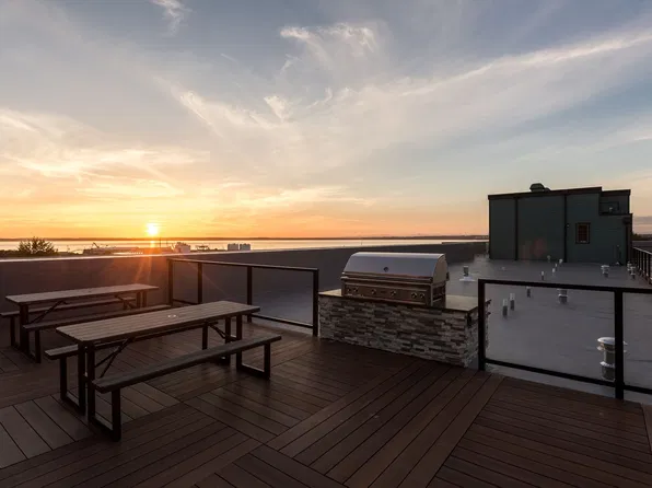 Fairhaven Harbor Apartments