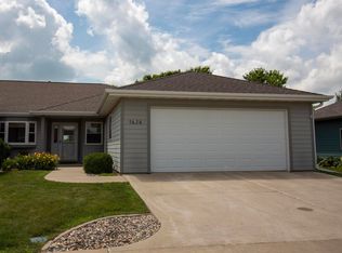1424 Indian Hills Dr, Spirit Lake, IA 51360