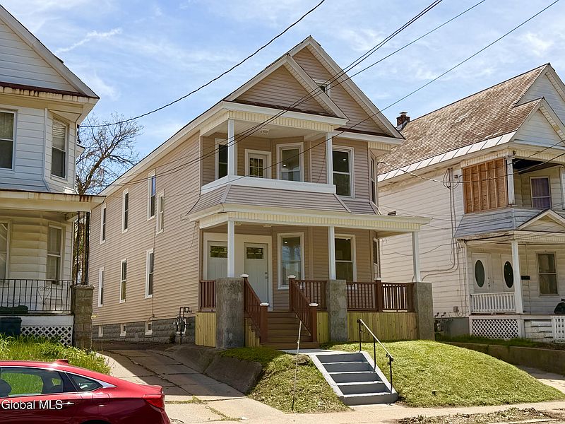 3rd image of 534 N Brandywine Avenue