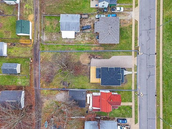 5th image of 344 Latourette St