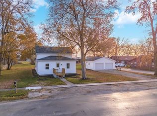 401 S 6th St, Cornell, IL 61319