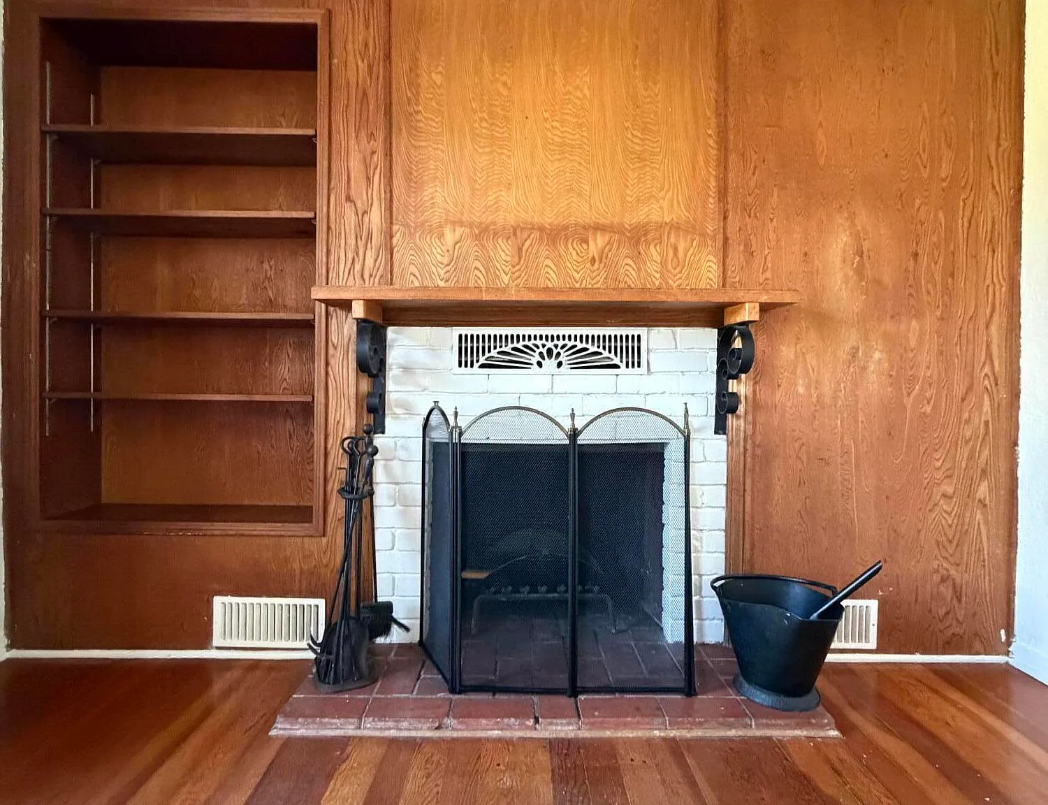1 bed, 1.0 bath, $3,700 — Photo 4