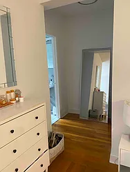 Rented by R New York