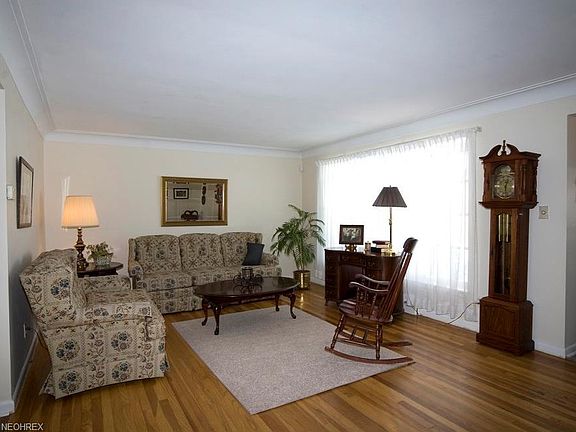 5th image of 5652 Alberta Dr