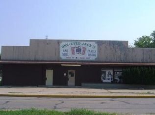 609 S Cavin St, Ligonier, IN 46767