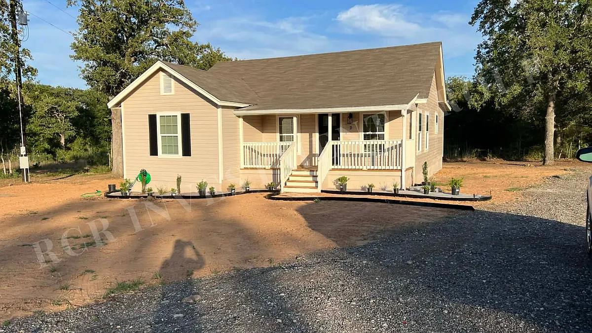Building Photo - 214 Williams Ln #D