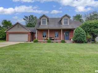 1604 Hoechester Rd, Springfield, IL 62712