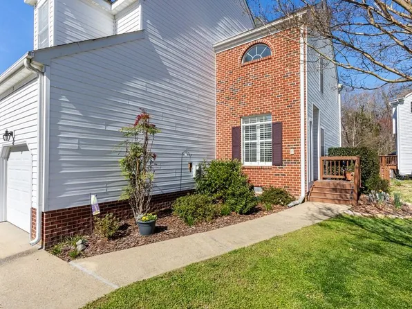 3 Creekmere Cv, Newport News, VA 23603