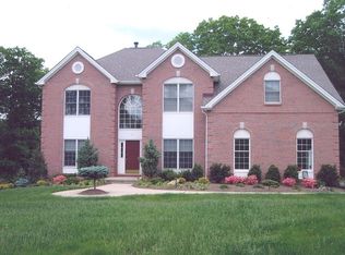 4 Emily Pl, Long Valley, NJ 07853