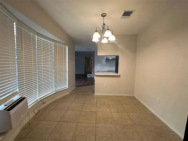 12139 Huntington Park Dr — Photo 11