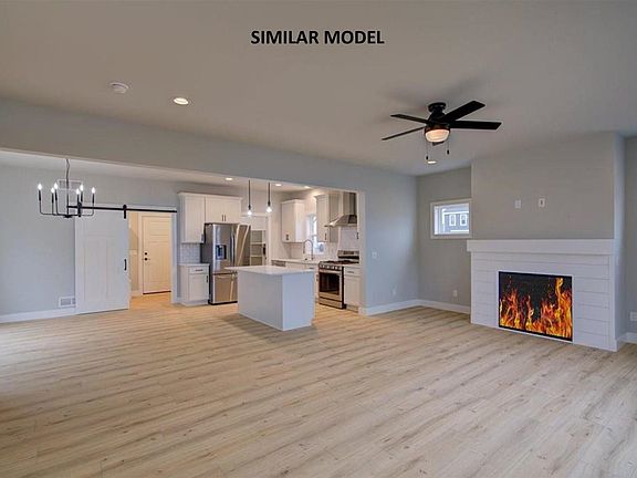 3rd image of 2907 Mizuna Dr