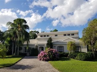 1967 White Feather Ln, Nokomis, FL 34275