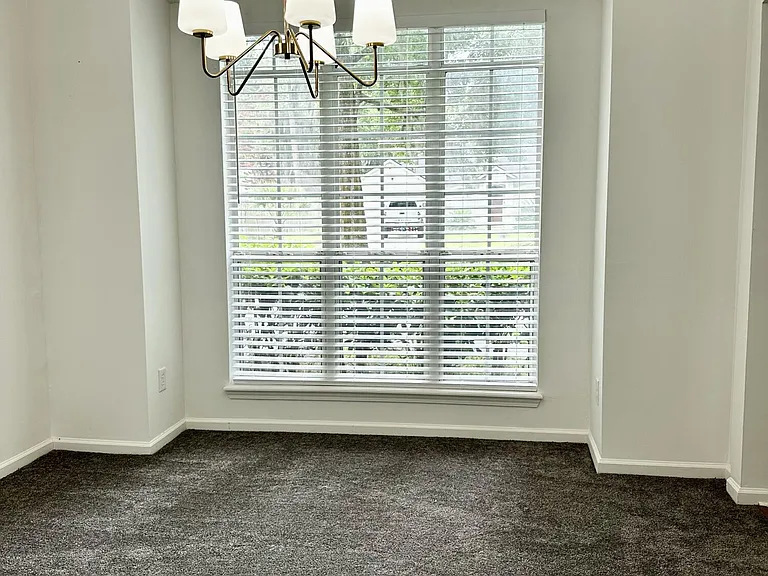 2298 Huckins Ct — Photo 4