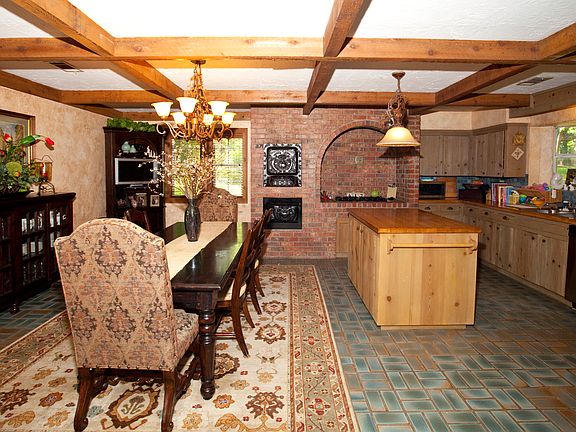 4th image of 417 Cherry Hills Dr